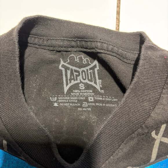 Y2k TAPOUT shirt - Picture 4 of 6